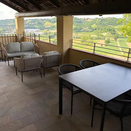 Bricco 23 - Terrazza Panoramica E Hammam Apartamento *